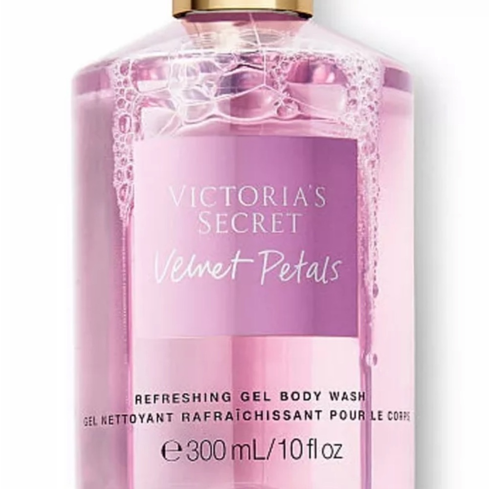 Victoria's Secret Velvet Petals Pink Body Wash - Picture 1 of 3